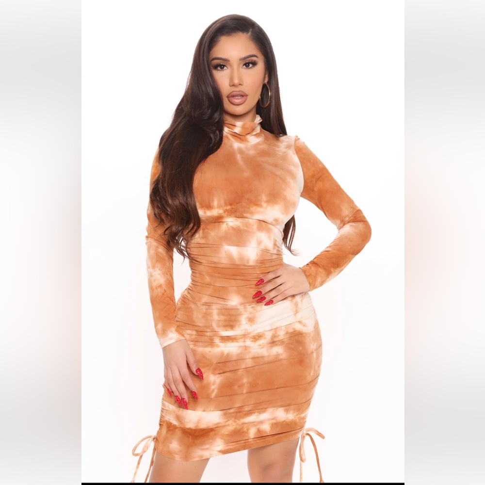 Fashion Nova ruched midi dress